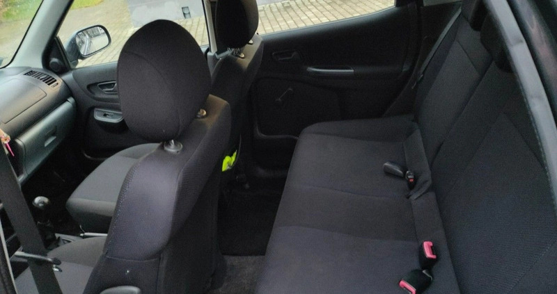 Suzuki Ignis cena 11900 przebieg: 193000, rok produkcji 2007 z Orzesze małe 191